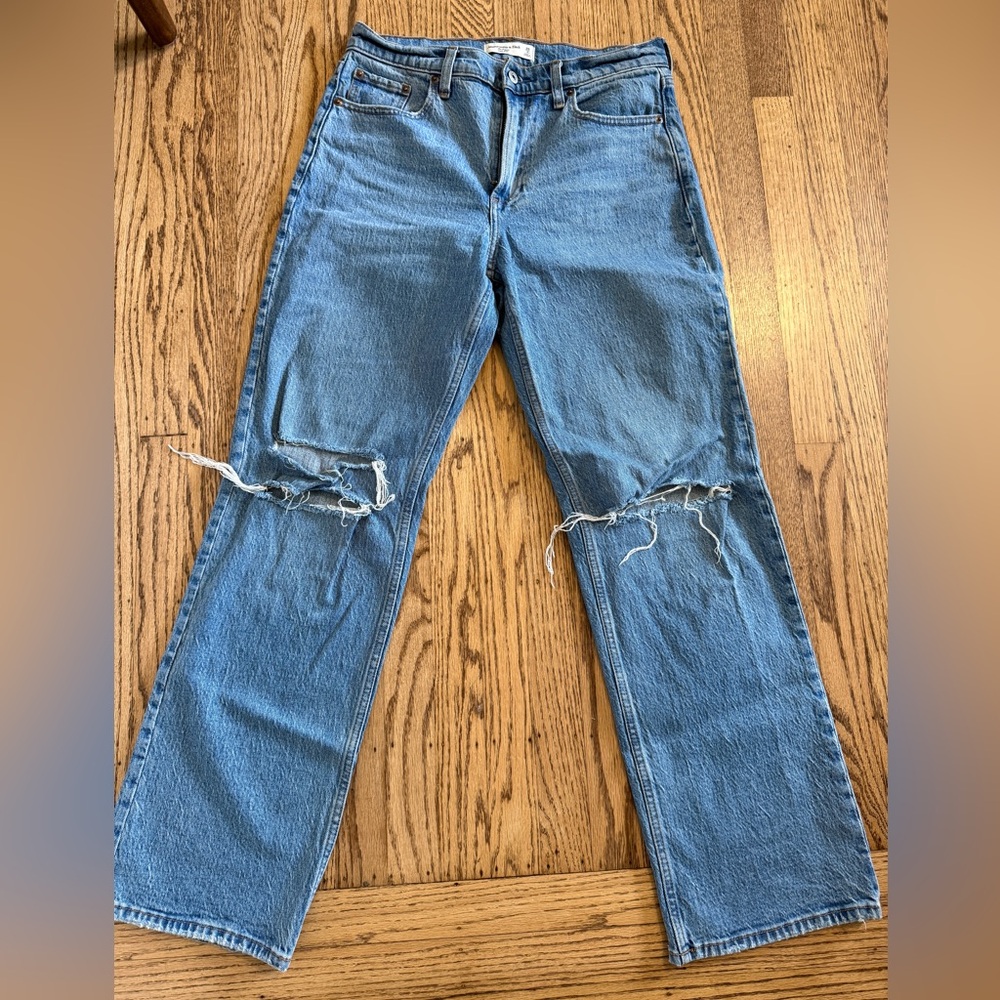 Abercrombie & Fitch The Baggy Low Rise
